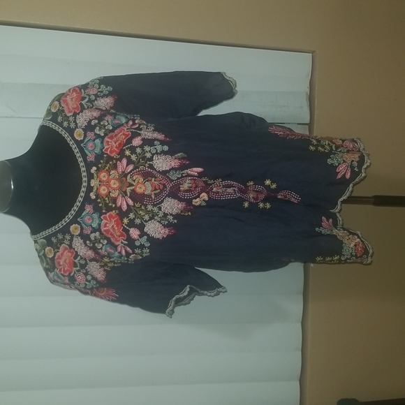 BELLEFLEUR BLOUSE - Picture 5 of 10